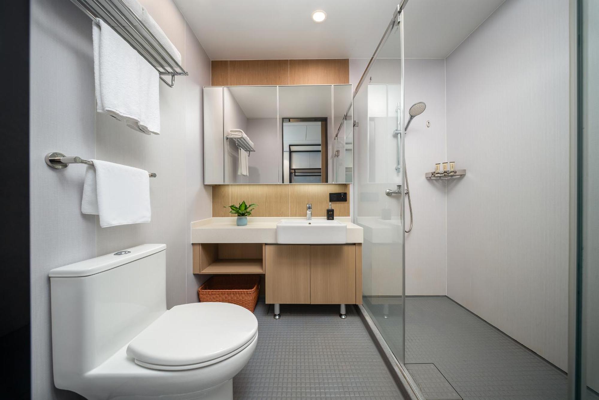 Cm Serviced Apartment Shenzhen Dongmen Экстерьер фото
